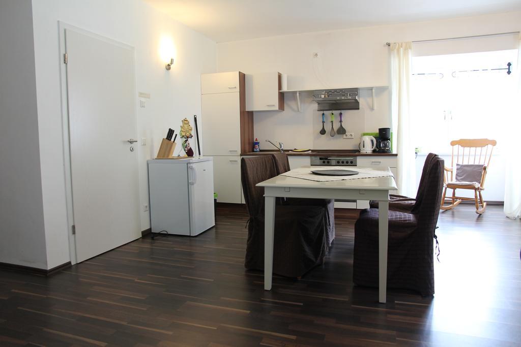 Apartamento Cafe Klering Briedern Exterior foto