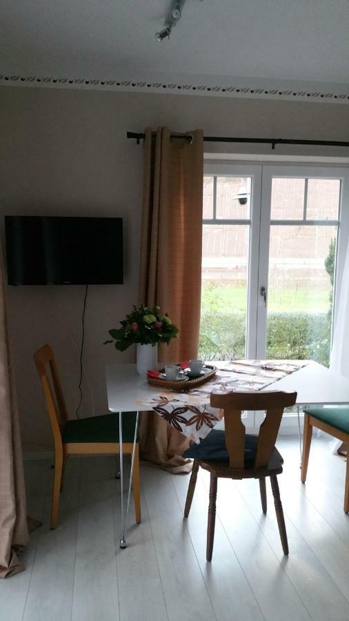 Apartamento Cafe Klering Briedern Exterior foto